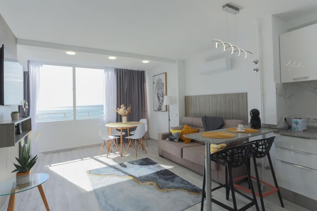 Apartamentos De Benidorm, Playa Poniente, Espana ภายนอก รูปภาพ