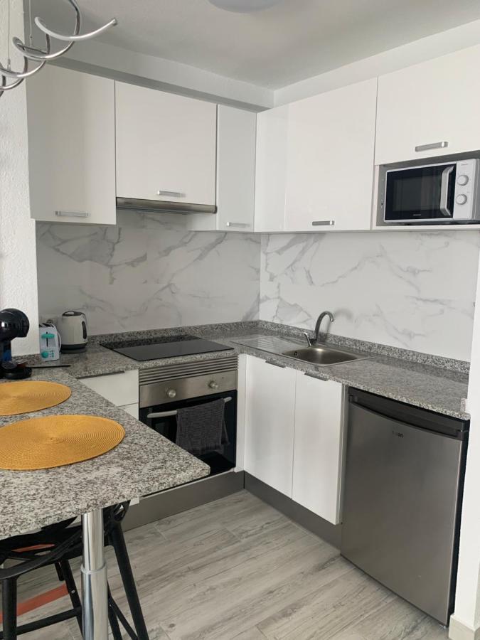 Apartamentos De Benidorm, Playa Poniente, Espana ภายนอก รูปภาพ