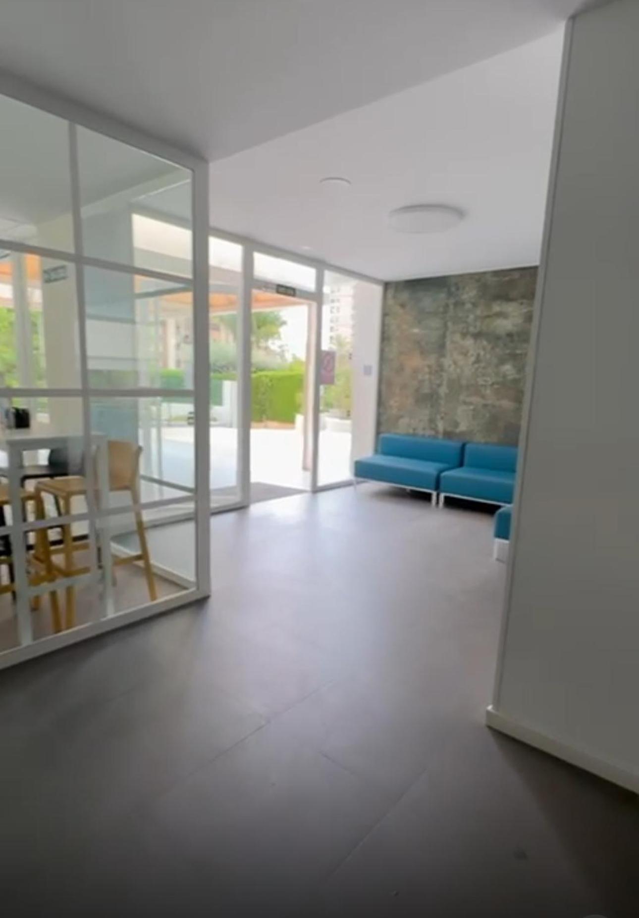 Apartamentos De Benidorm, Playa Poniente, Espana ภายนอก รูปภาพ